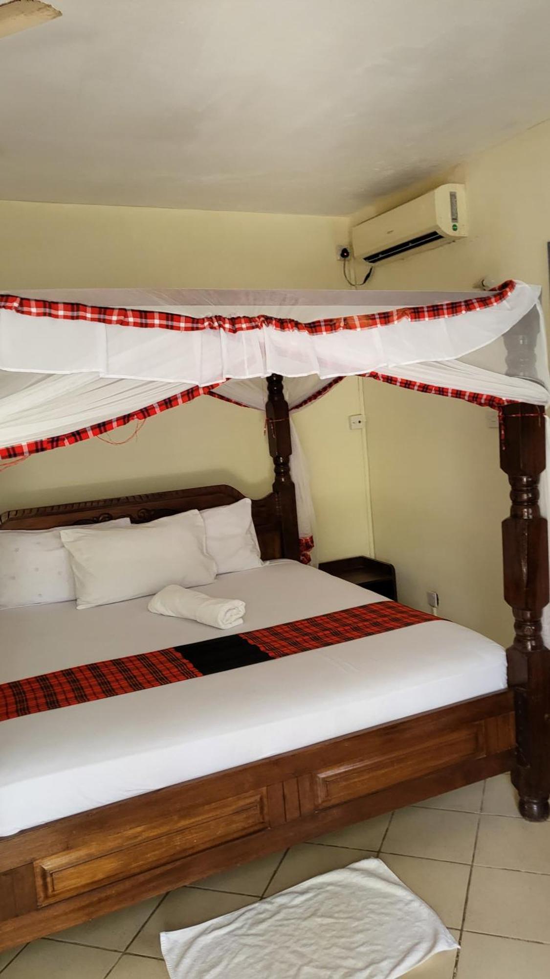 Maasai Resort Mombassa Buitenkant foto