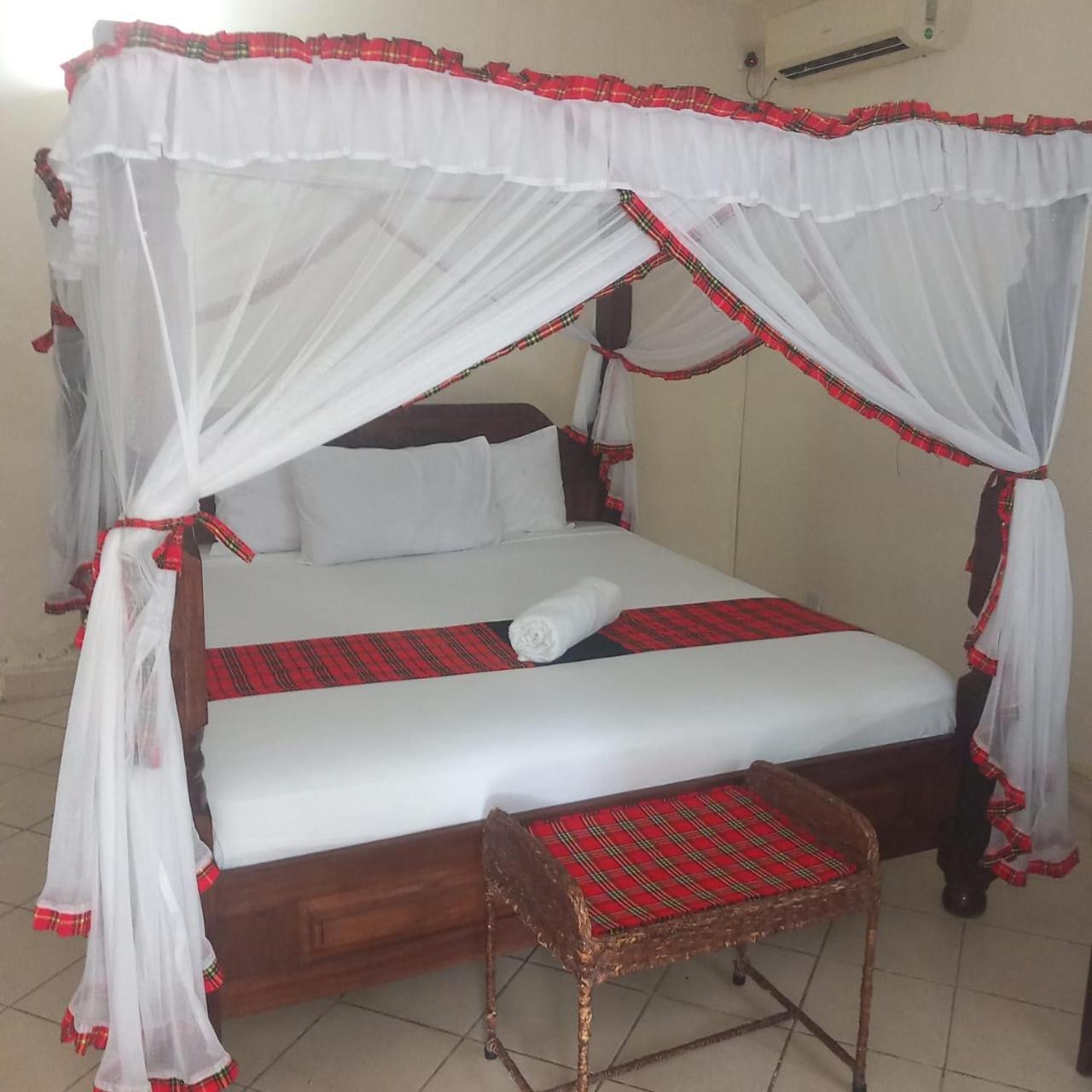 Maasai Resort Mombassa Buitenkant foto